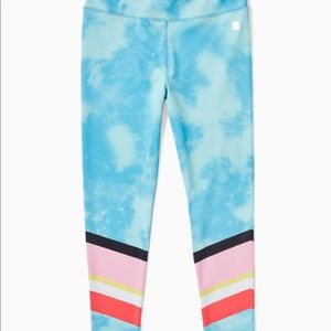 *NWT* Rockets of Awesome Tie Dye Chevron Leggings